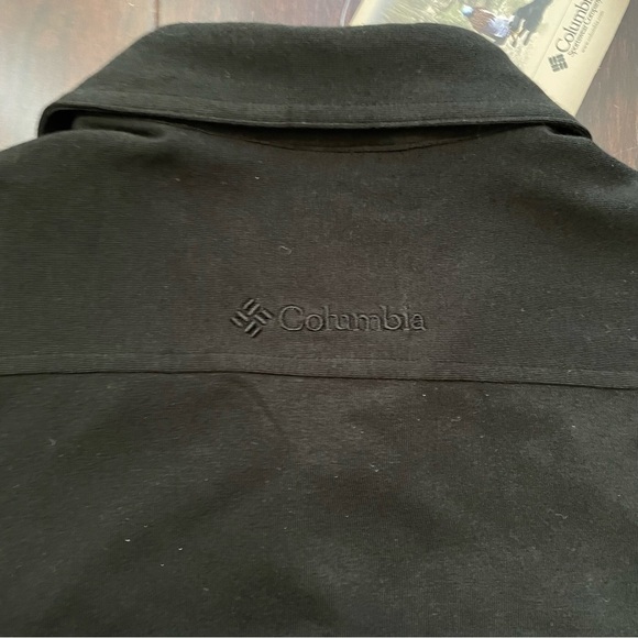 Columbia Women's NWT Long Sleeve Snap Button Up Size XL Black Soft Pockets - Picture 6 of 7